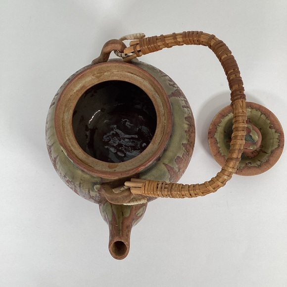 Vintage Earthenware Teapot With Rattan Handle, Glaze Drip EUC - Picture 5 of 13